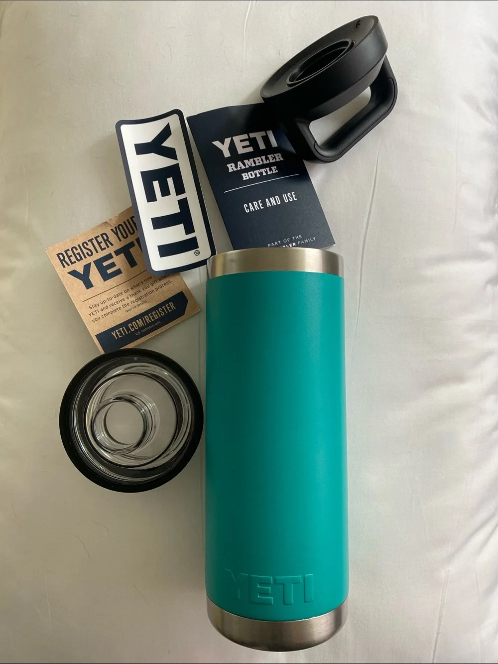 YETI Rambler with Chug Cap 18oz